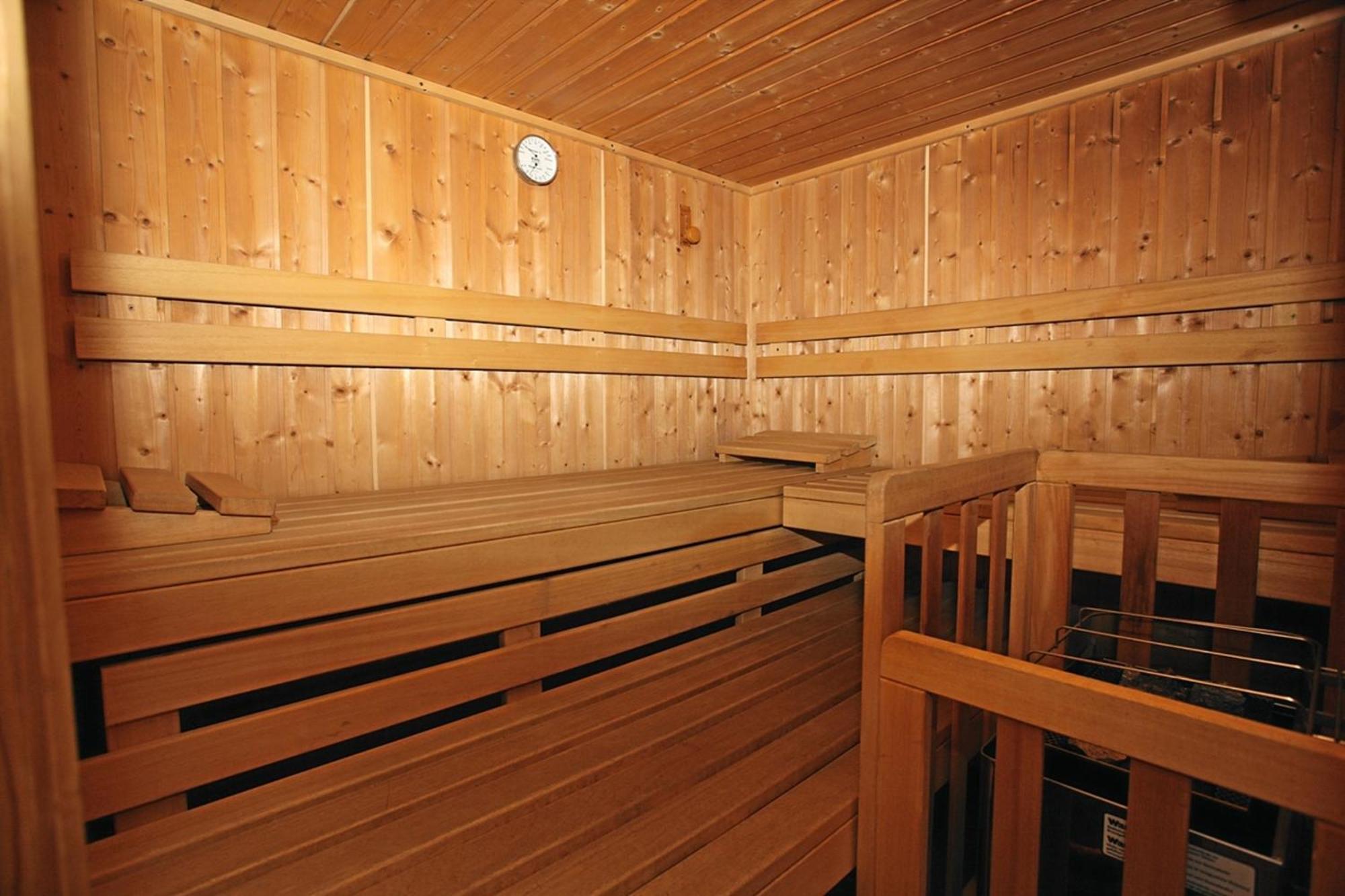 Haus Astoria Lägenhet Sankt Leonhard im Pitztal Exteriör bild