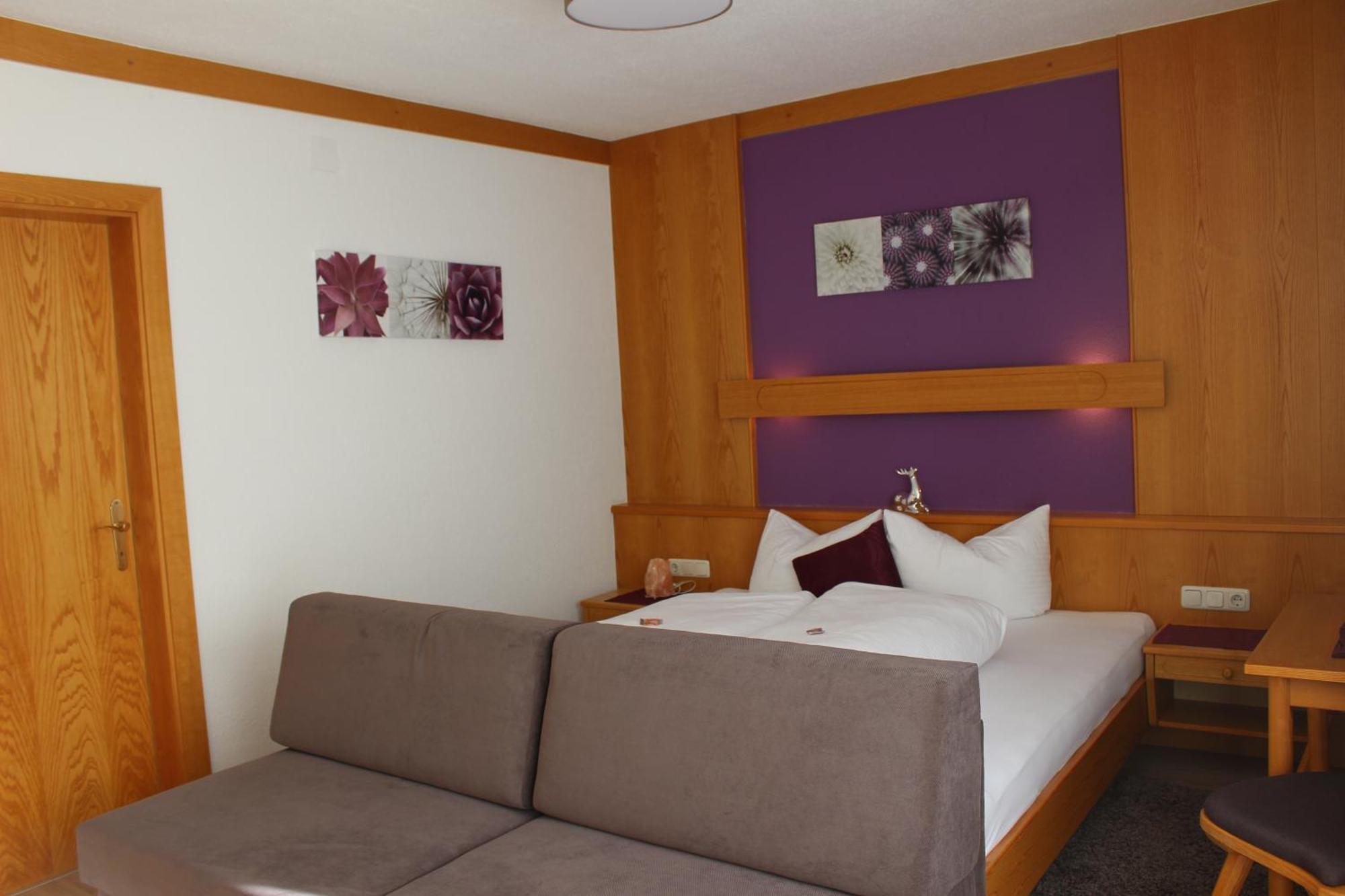 Haus Astoria Lägenhet Sankt Leonhard im Pitztal Exteriör bild