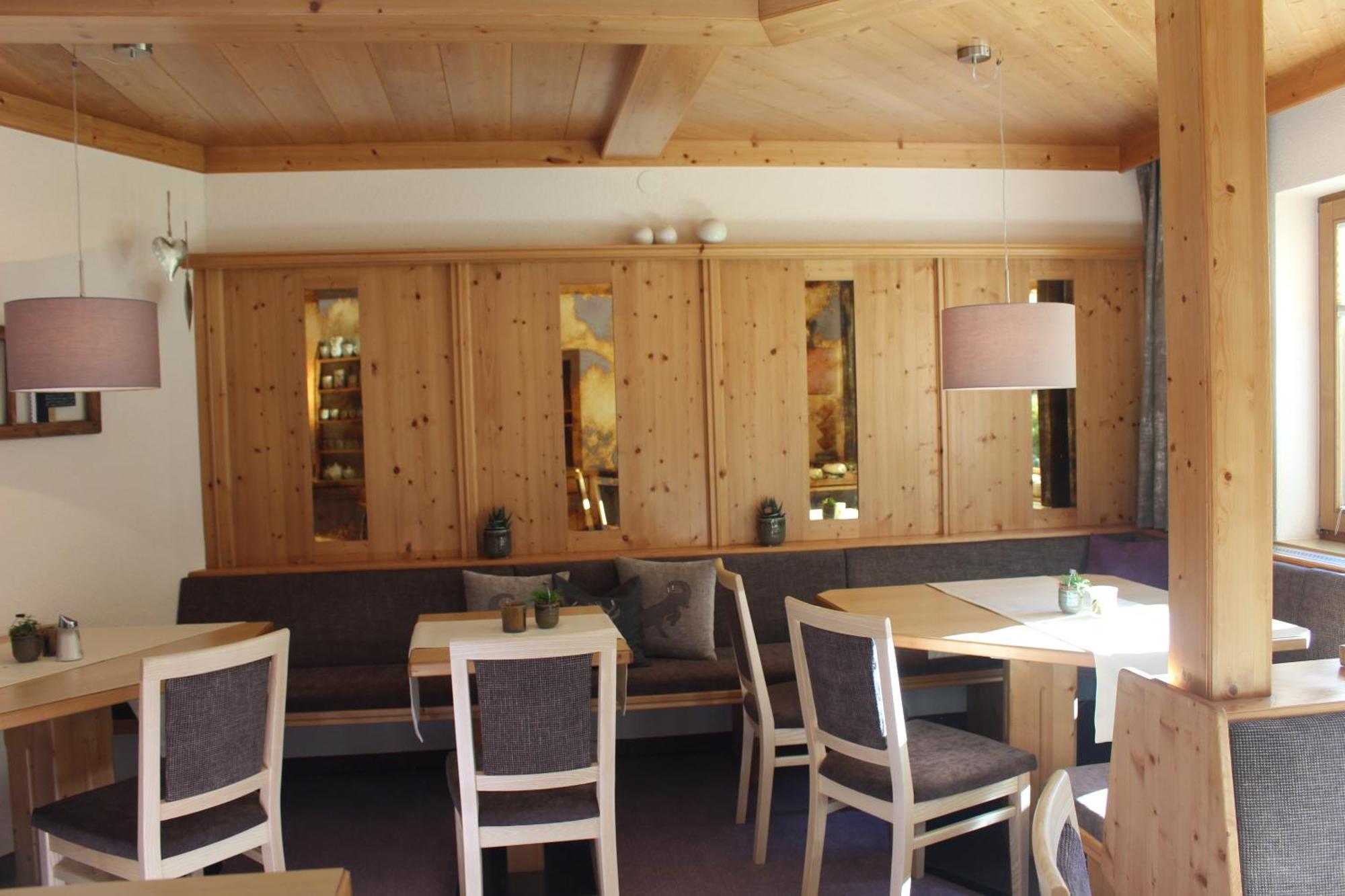Haus Astoria Lägenhet Sankt Leonhard im Pitztal Exteriör bild